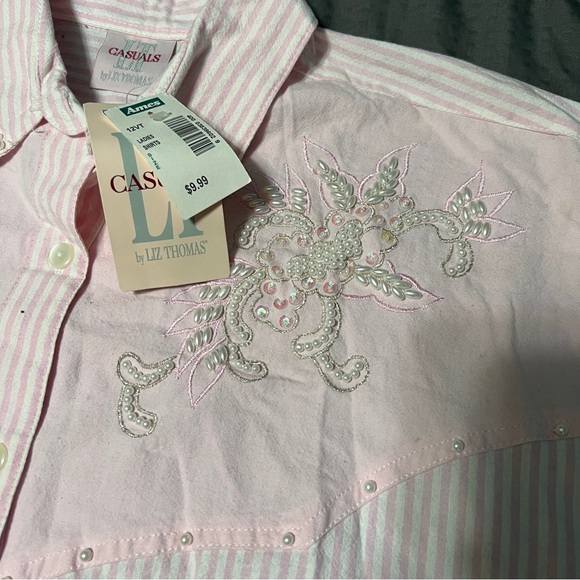 LT Casuals by Liz Thomas white pink striped button down shirt stains medium - Picture 5 of 11